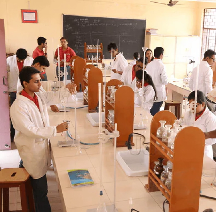 Abhinav Public Sr. Sec. Public School gallery 21